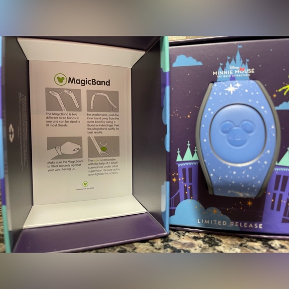 Disney Minnie Mouse Main Attraction Peter Pan MagicBand Series 6/12 - Picture 2 of 8